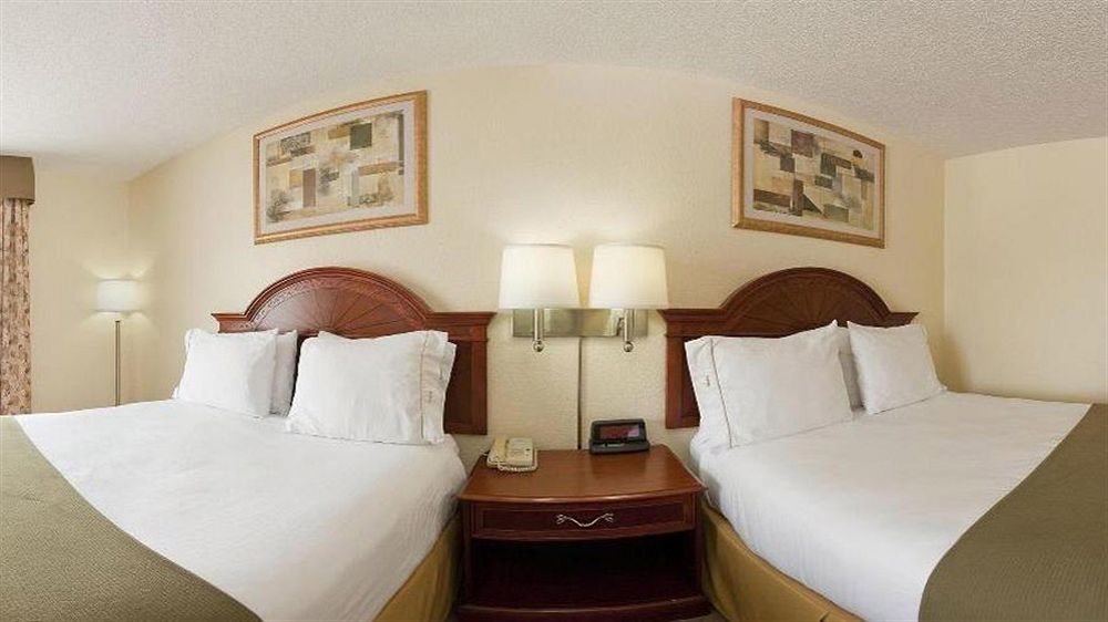 Holiday Inn Express Hotel & Suites Kimball, An Ihg Hotel Exterior foto